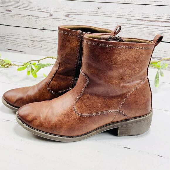 baretrap Shoes - Women's Shane Baretrap Brown Ankle Boots - Size 9